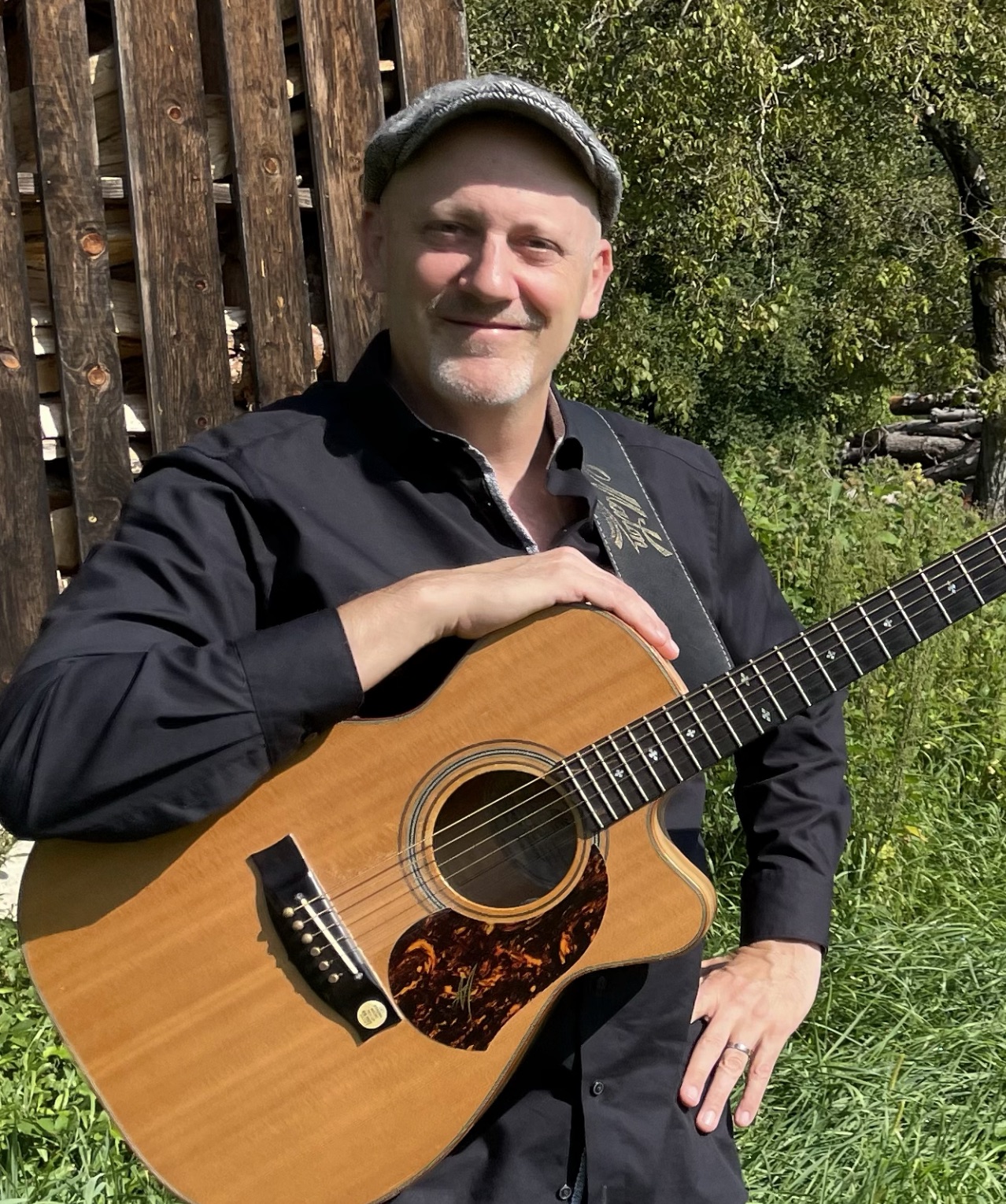 Adam Rafferty - Fingerstyle and Jazz Guitarist and Instructor